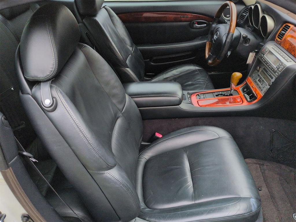 Thumbnail: 2005 Lexus SC - 10