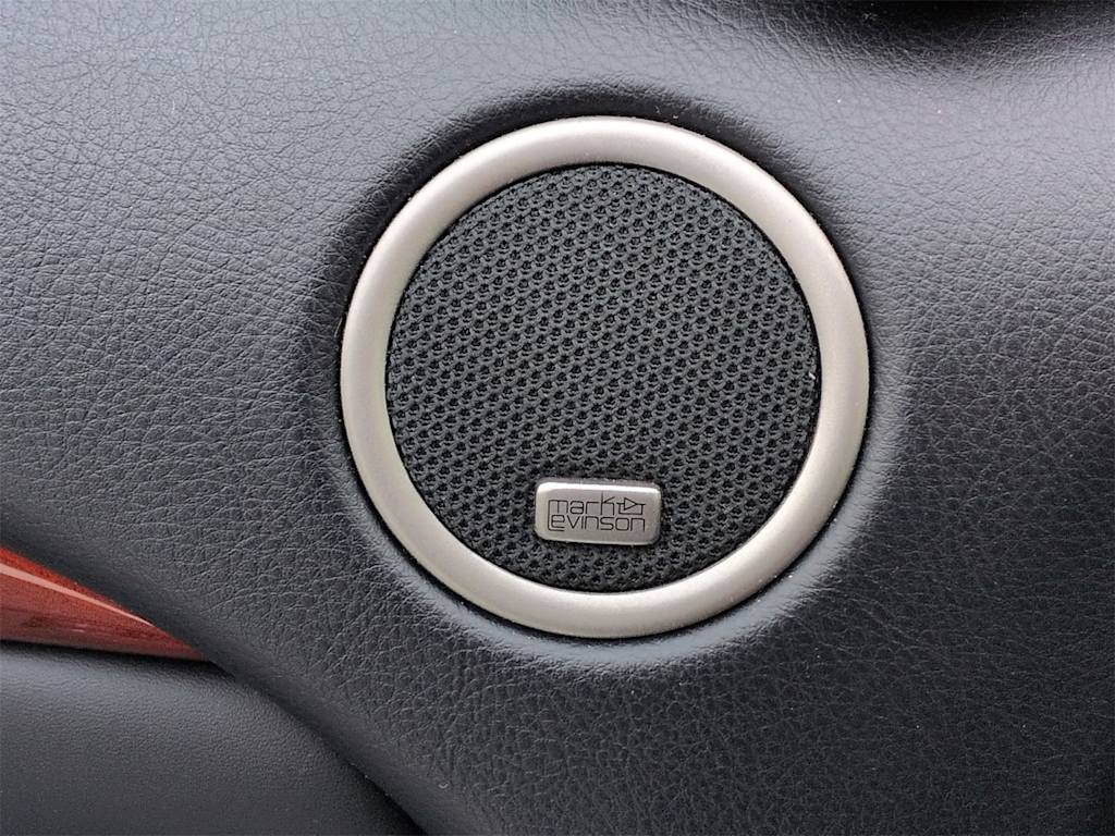 Thumbnail: 2005 Lexus SC - 34