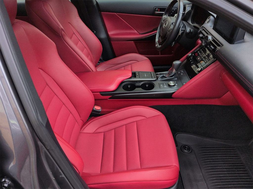 Thumbnail: 2023 Lexus IS - 10