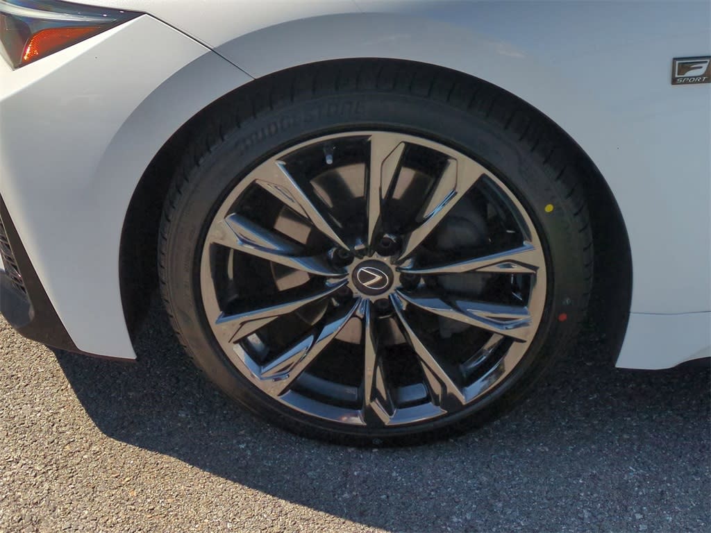 2023 Lexus IS 350 6