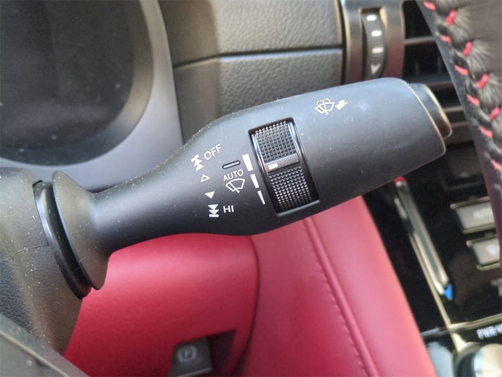 2023 Lexus IS 350 13