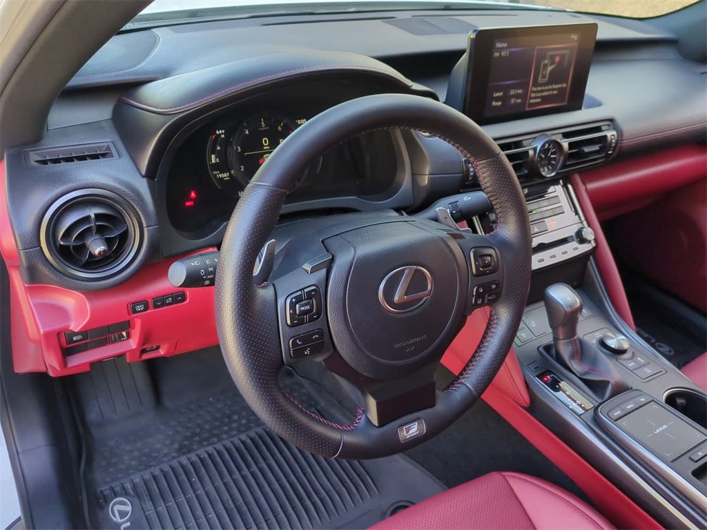 2023 Lexus IS 350 2