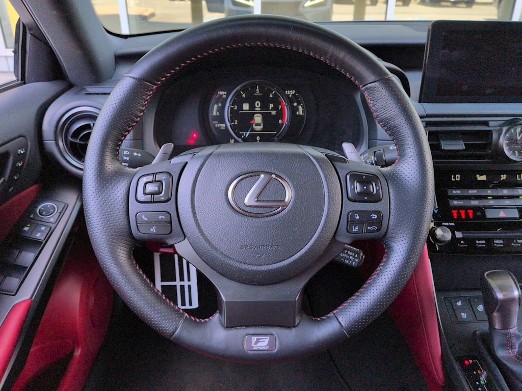 Thumbnail: 2023 Lexus IS - 14
