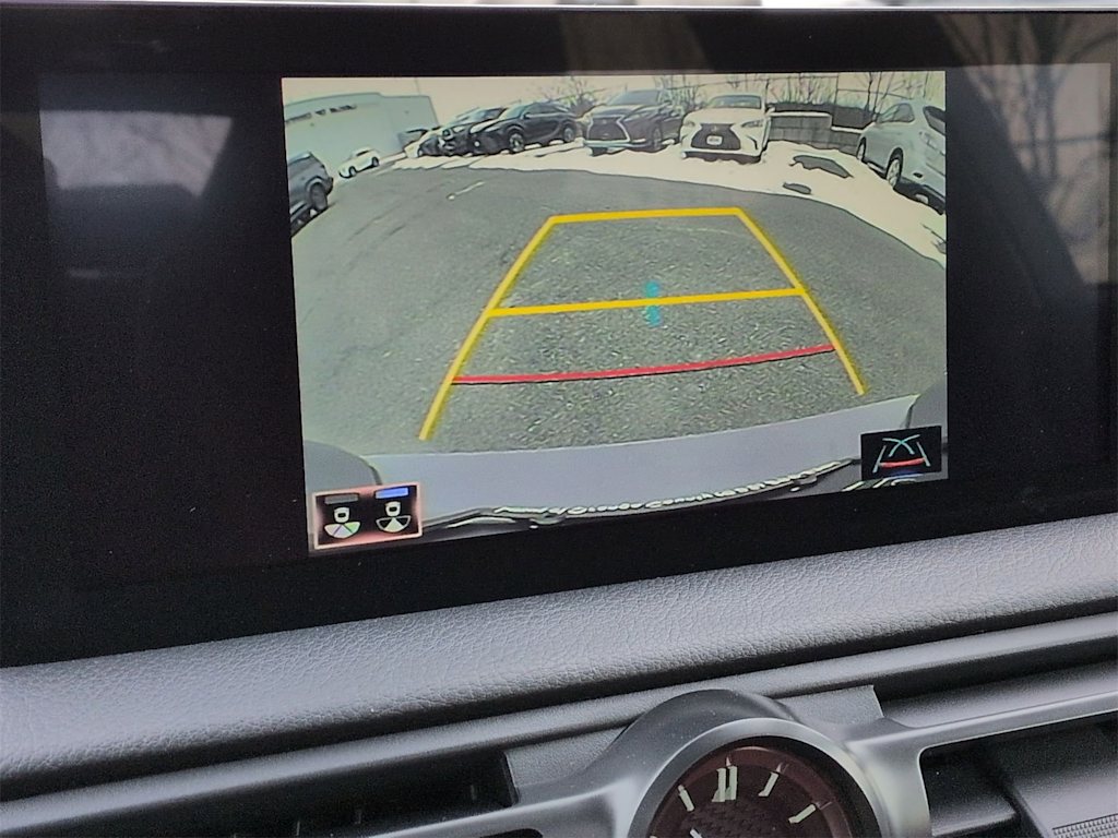 Thumbnail: 2025 Lexus ES - 16