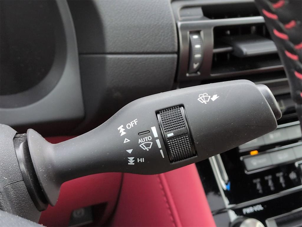 Thumbnail: 2025 Lexus ES - 17