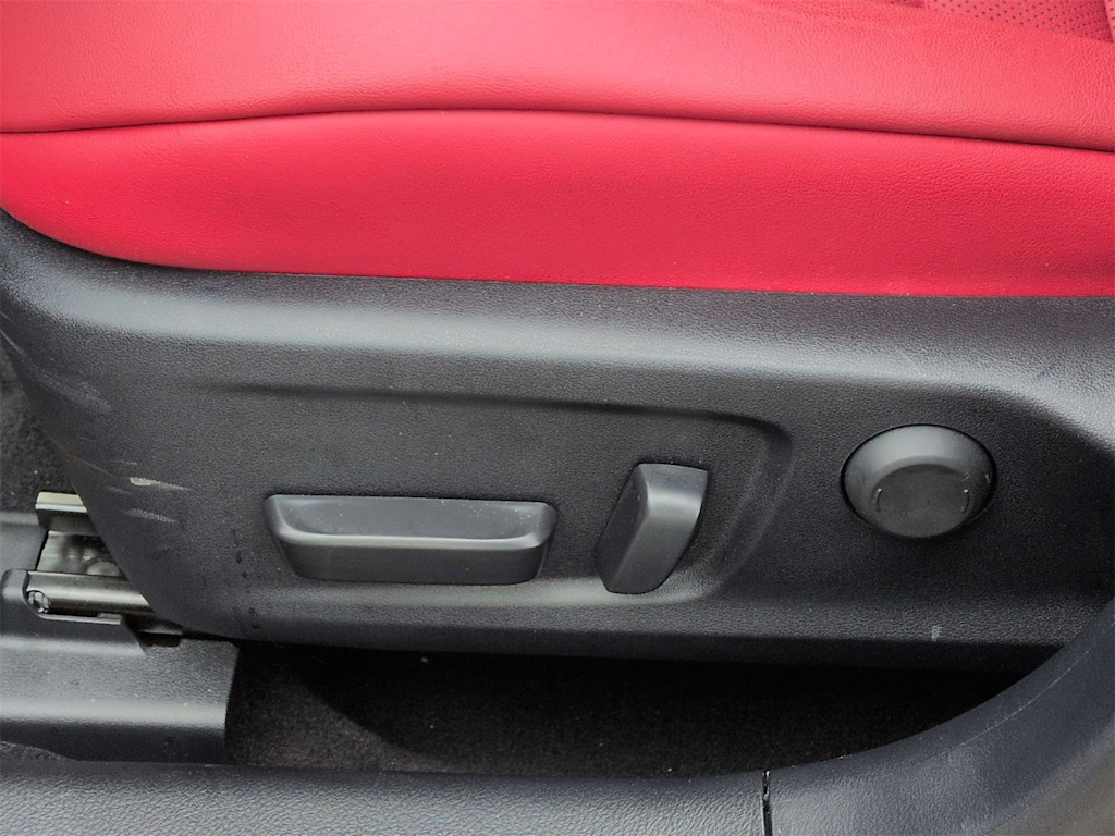 Thumbnail: 2025 Lexus ES - 27