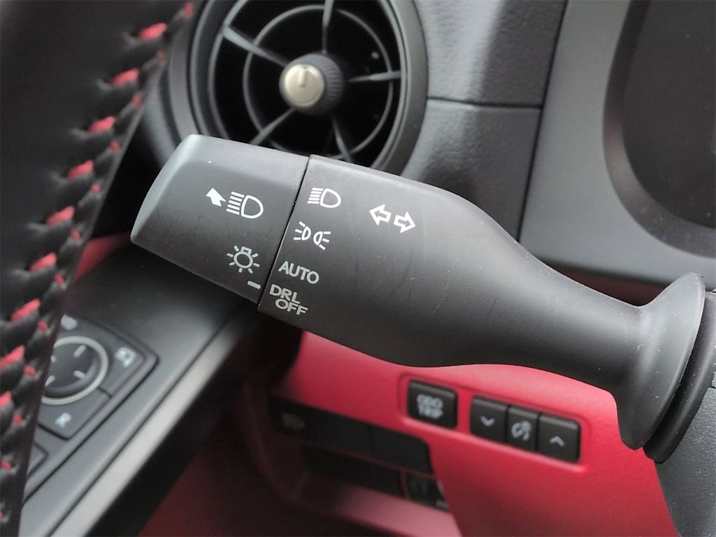 Thumbnail: 2025 Lexus ES - 34