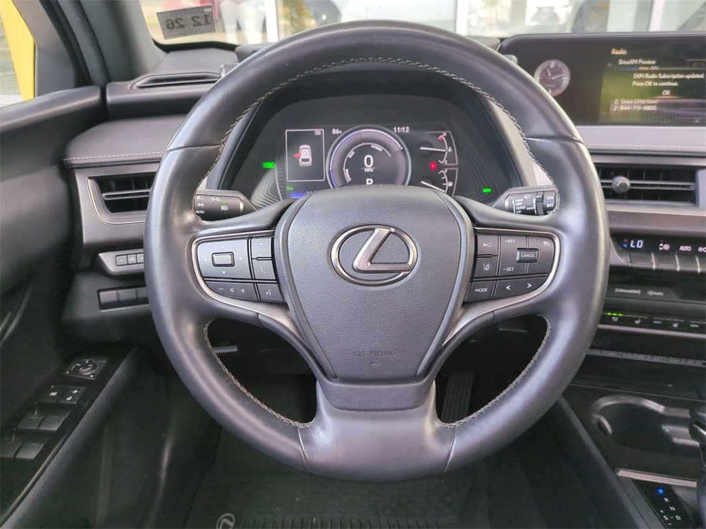 Thumbnail: 2022 Lexus UX - 13