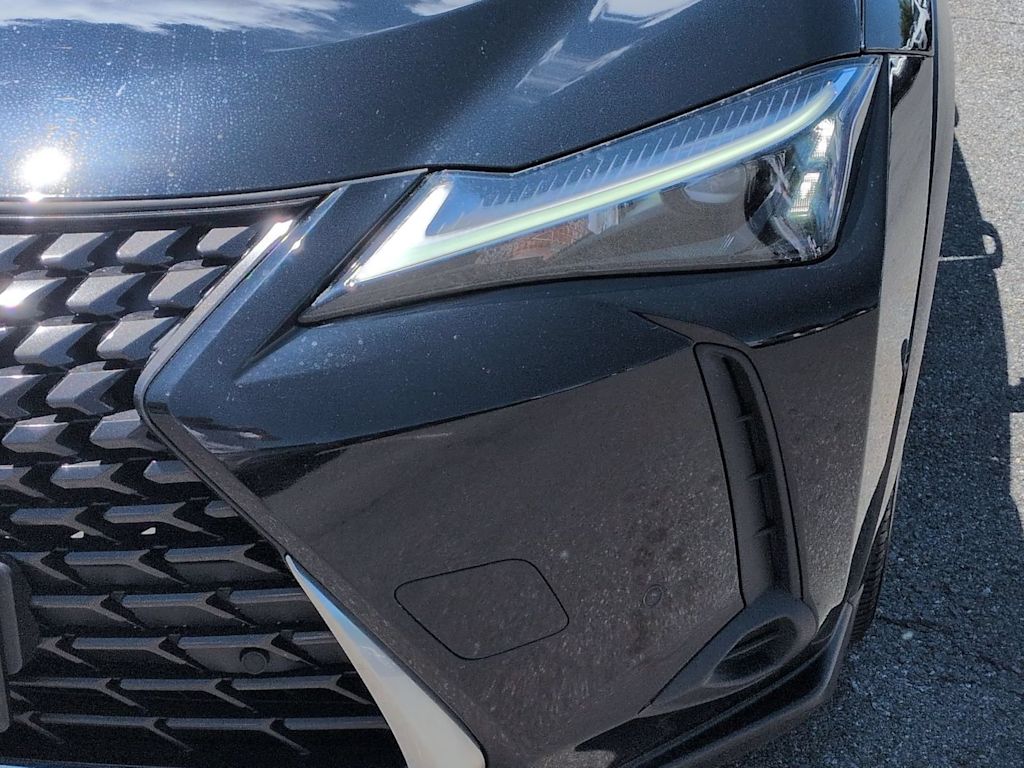 Thumbnail: 2024 Lexus UX - 25