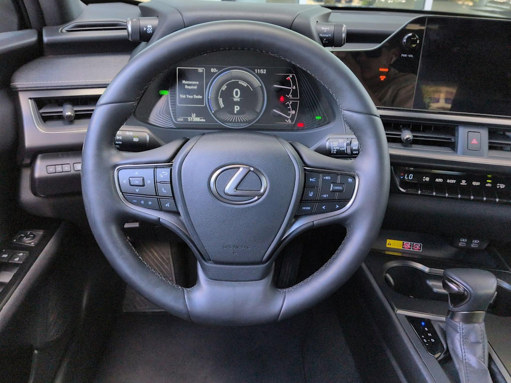 Thumbnail: 2023 Lexus UX - 14