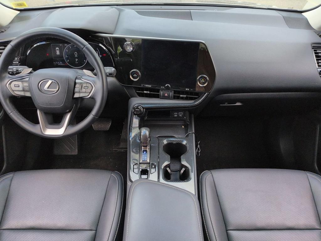 Thumbnail: 2024 Lexus ES - 10