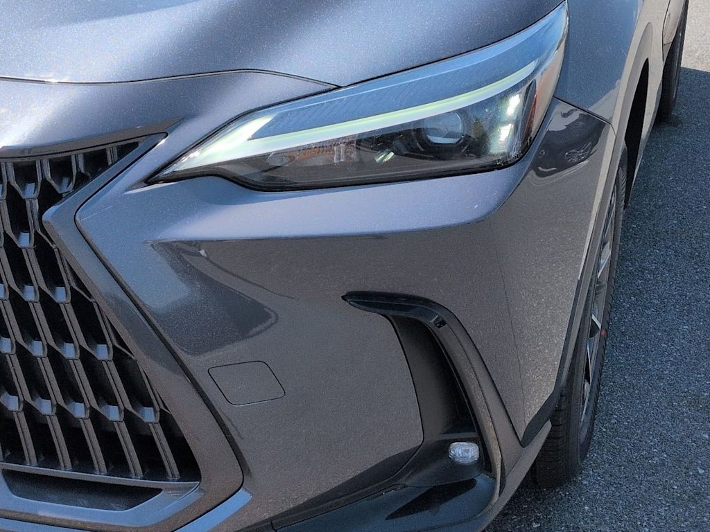 Thumbnail: 2024 Lexus ES - 25