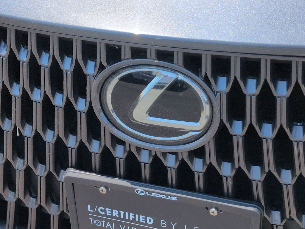 Thumbnail: 2024 Lexus ES - 8