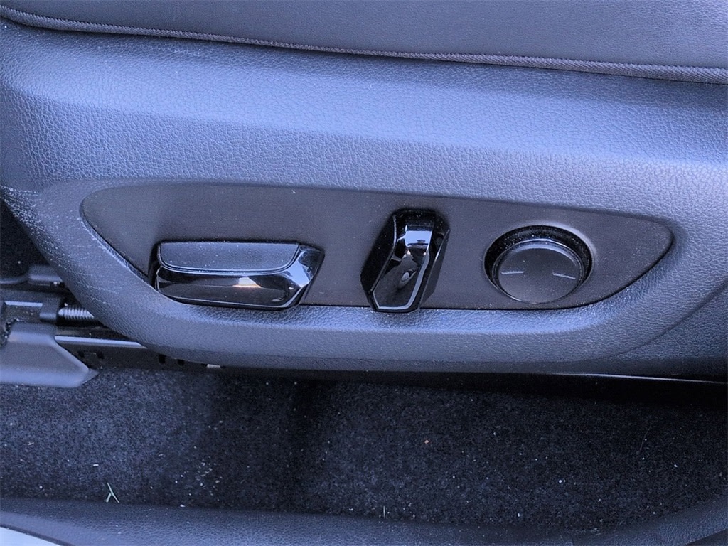 Thumbnail: 2023 Lexus NX - 27