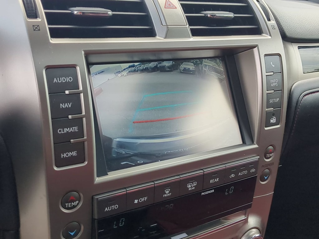 Thumbnail: 2021 Lexus GX - 36