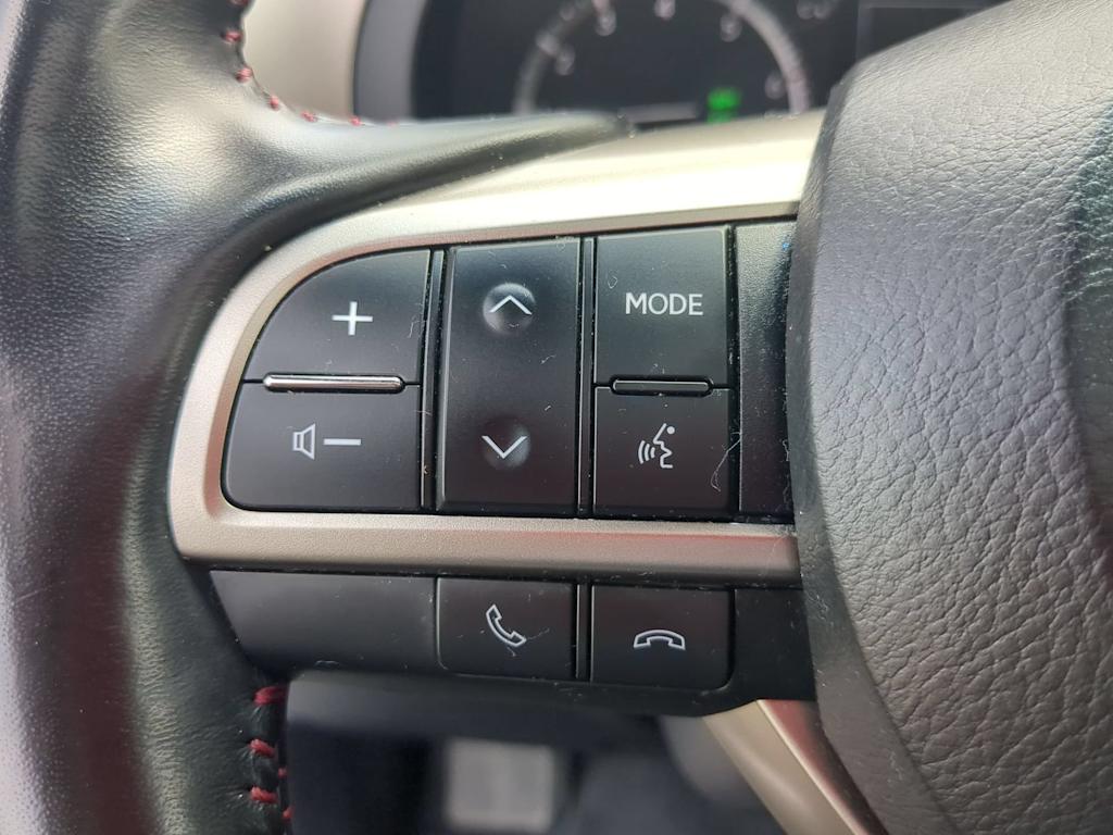 Thumbnail: 2021 Lexus GX - 32