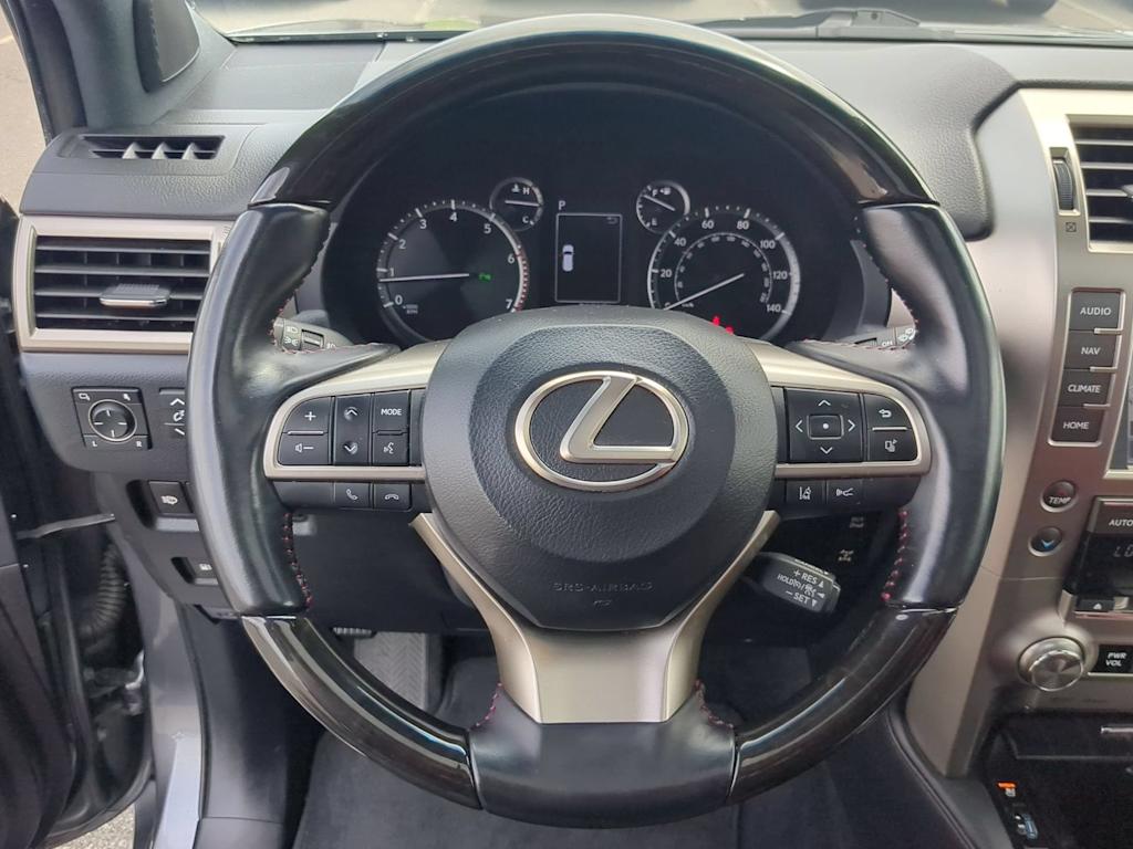 Thumbnail: 2021 Lexus GX - 13