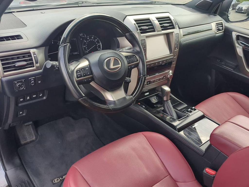 Thumbnail: 2021 Lexus GX - 2