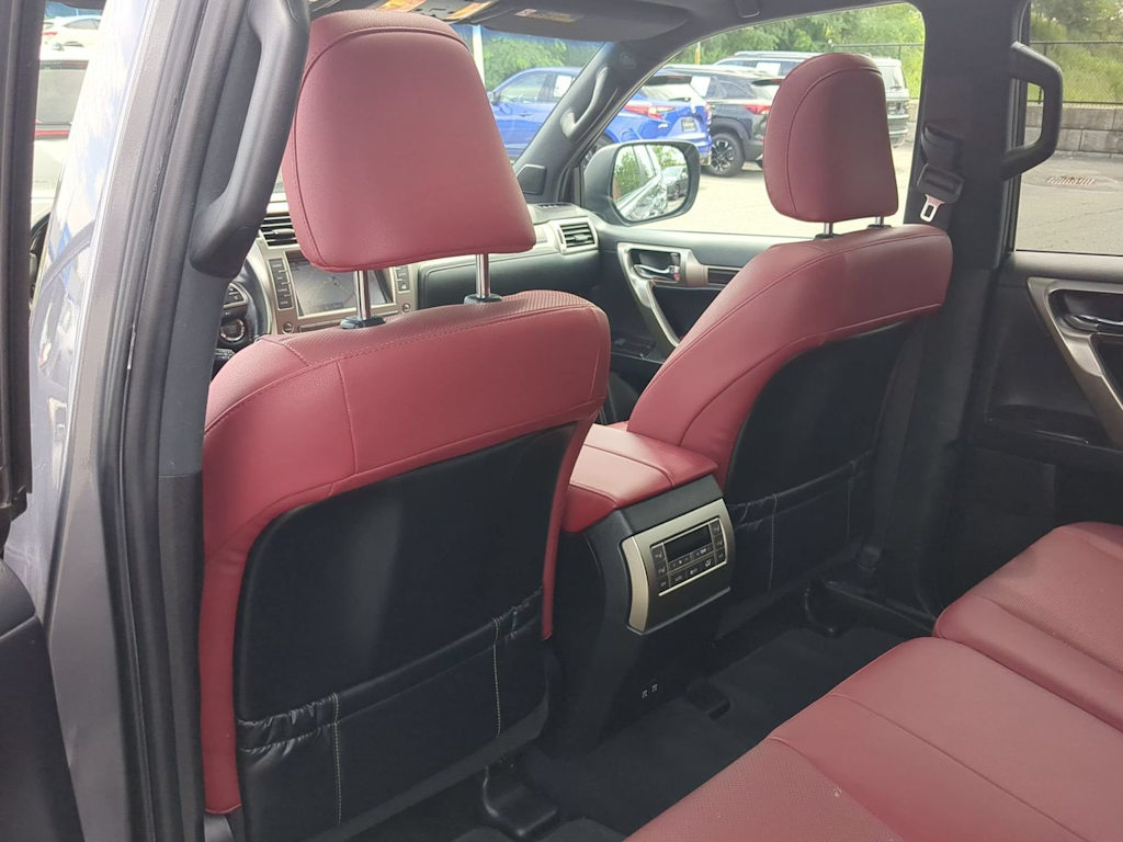 Thumbnail: 2021 Lexus GX - 12