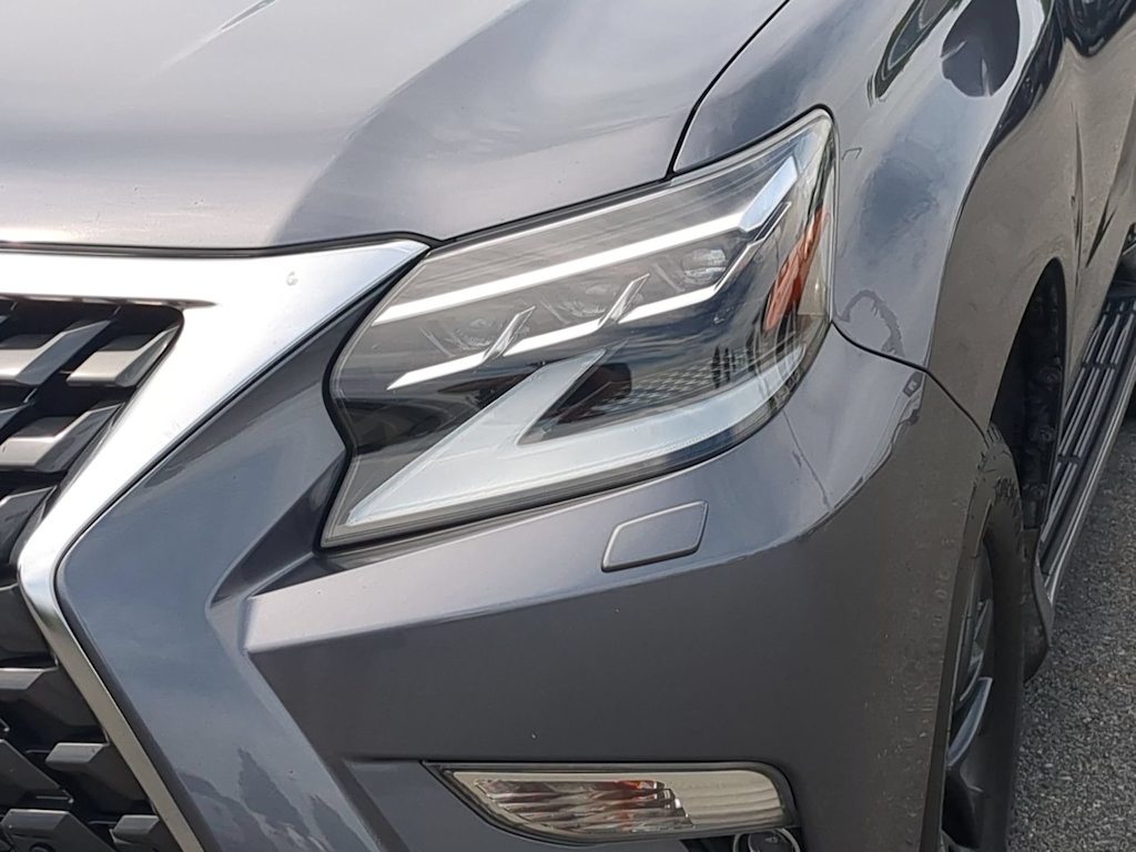 Thumbnail: 2021 Lexus GX - 25