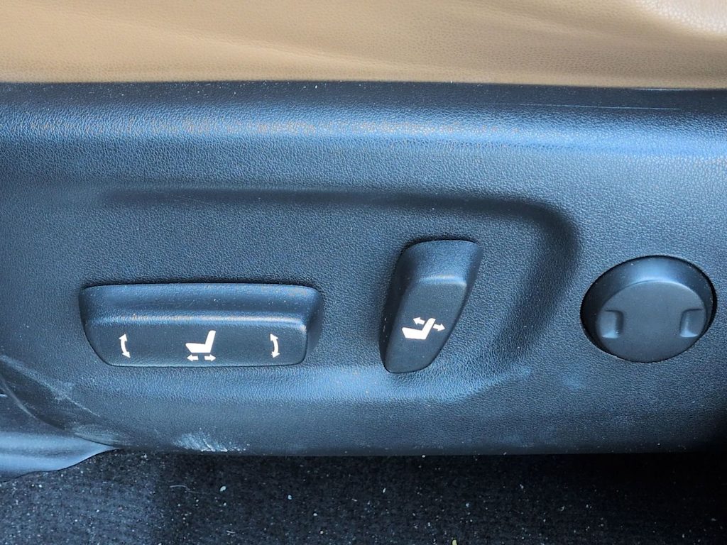 Thumbnail: 2016 Lexus NX - 26