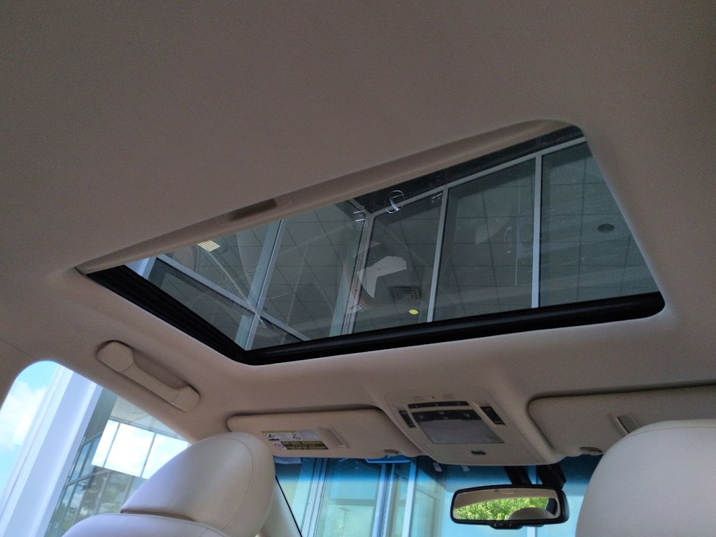 Thumbnail: 2011 Lexus RX - 30