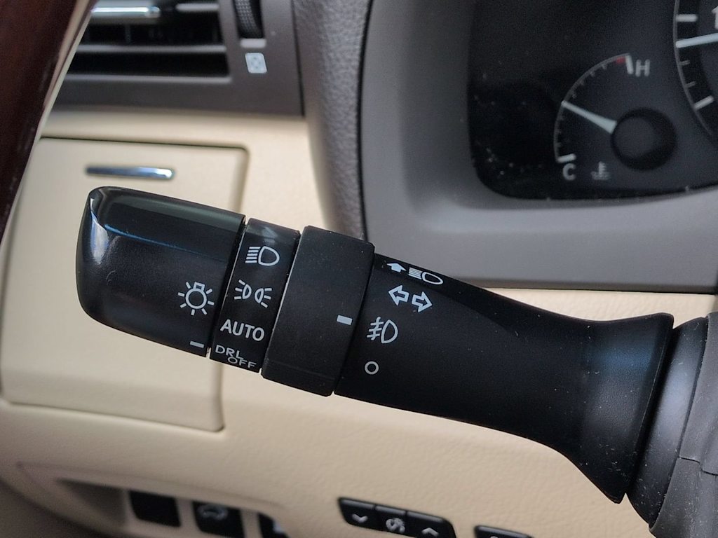 Thumbnail: 2011 Lexus RX - 14