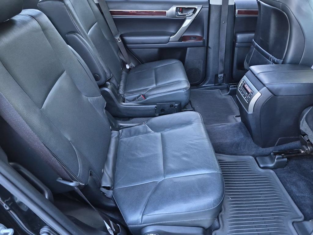 Thumbnail: 2019 Lexus GX - 10
