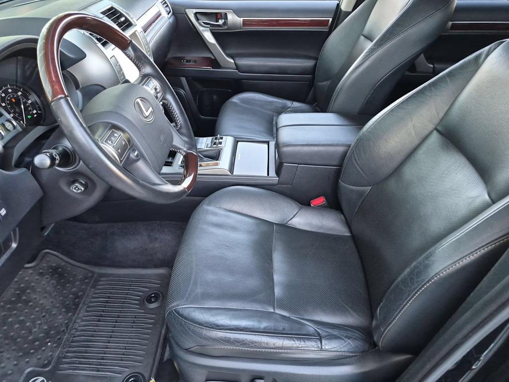 Thumbnail: 2019 Lexus GX - 9