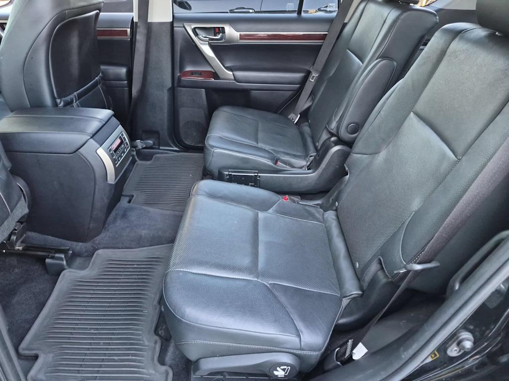 Thumbnail: 2019 Lexus GX - 29