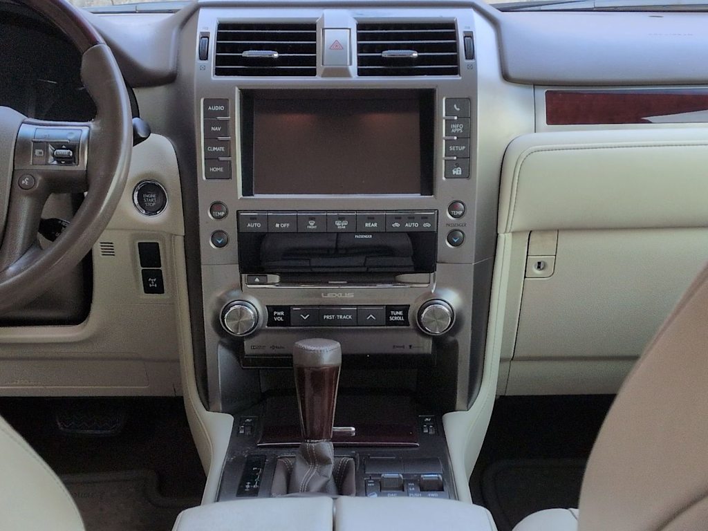 Thumbnail: 2015 Lexus GX - 15
