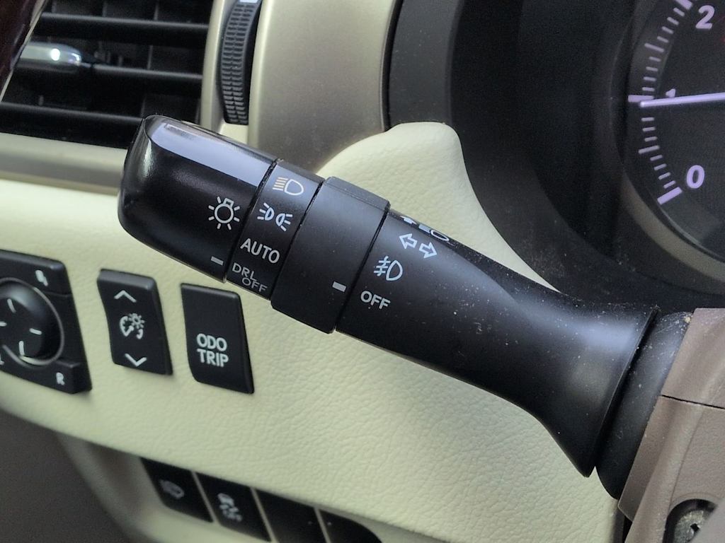 Thumbnail: 2015 Lexus GX - 16