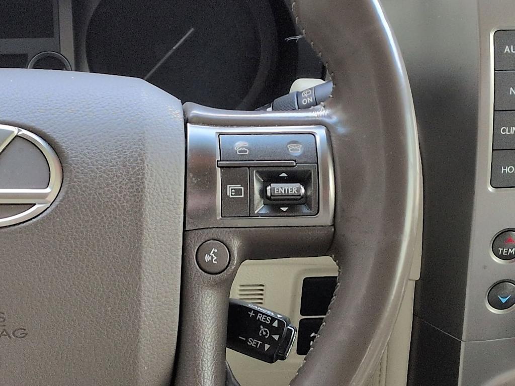 Thumbnail: 2015 Lexus GX - 33