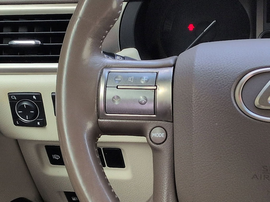 Thumbnail: 2015 Lexus GX - 32