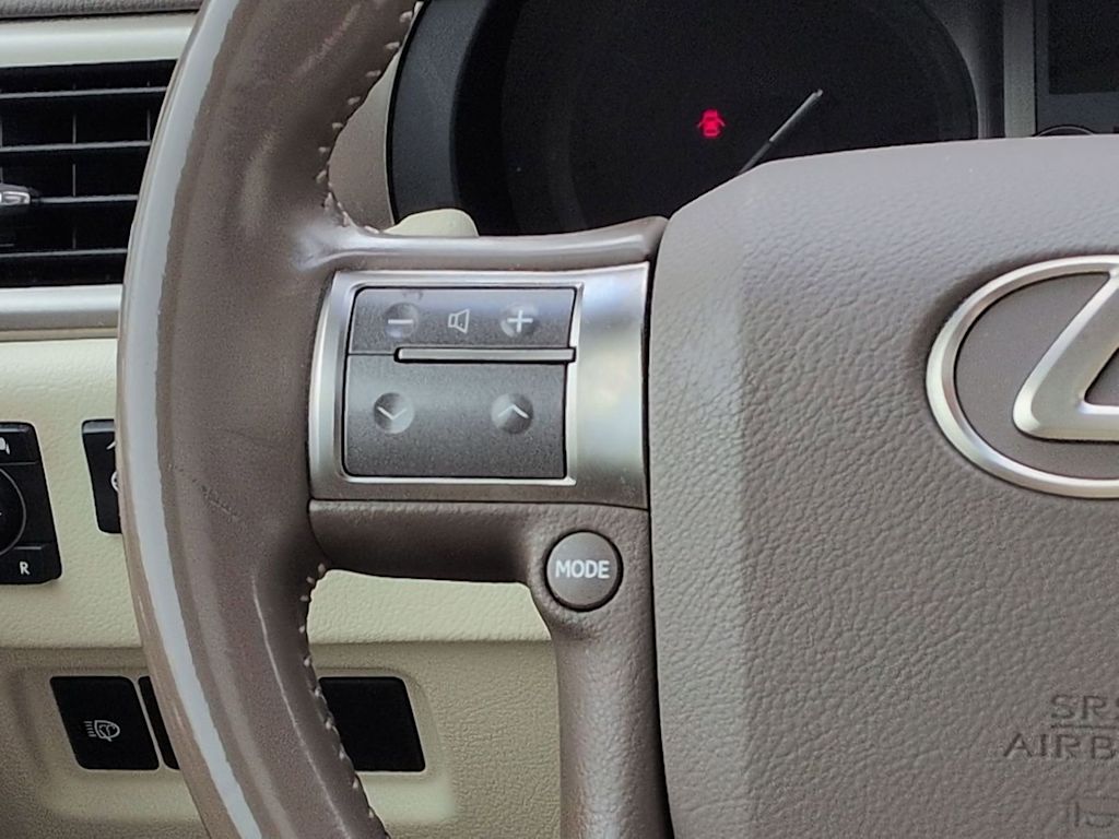 Thumbnail: 2018 Lexus GX - 32