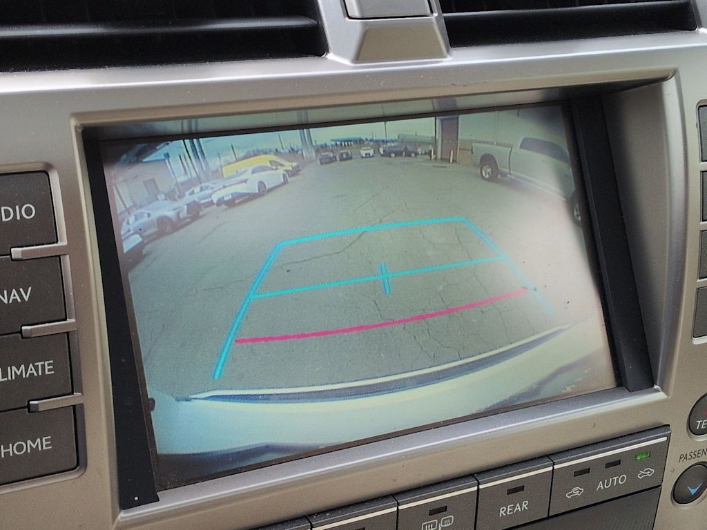 Thumbnail: 2018 Lexus GX - 36