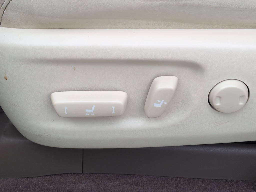 Thumbnail: 2018 Lexus GX - 27