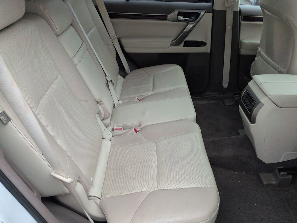 Thumbnail: 2018 Lexus GX - 30