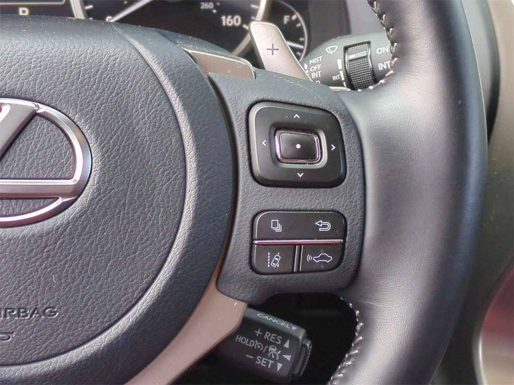 2021 Lexus NX 300 33