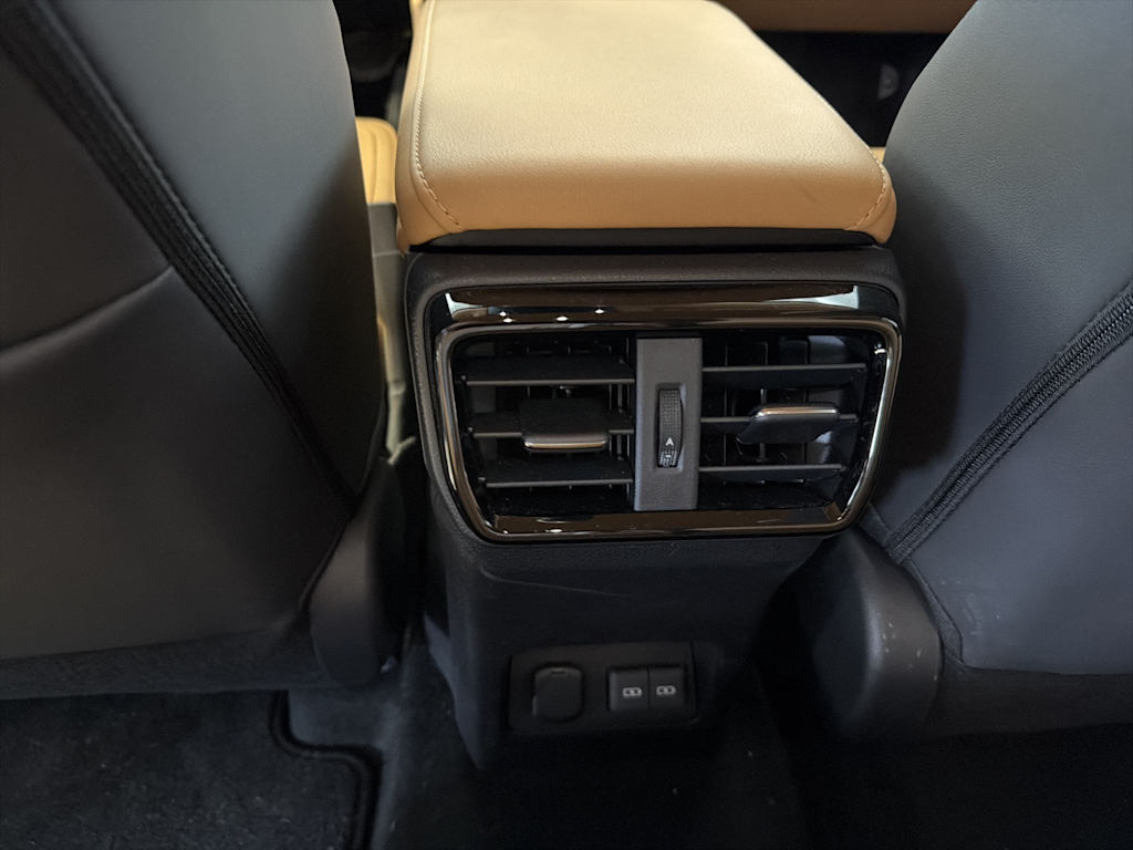 Thumbnail: 2025 Lexus ES - 20