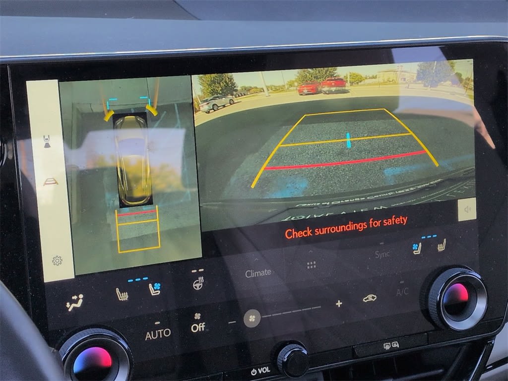 Thumbnail: 2025 Lexus ES - 15