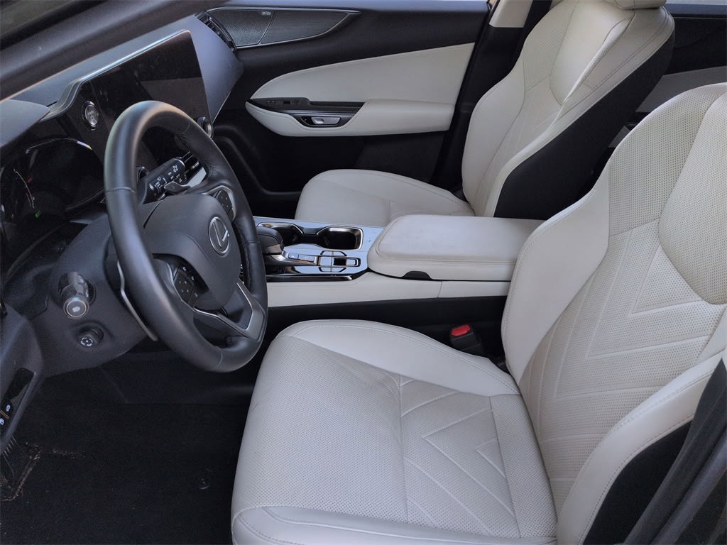 Thumbnail: 2025 Lexus ES - 10