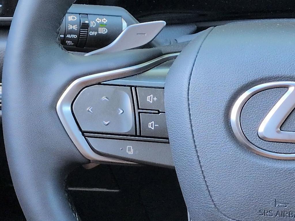 Thumbnail: 2026 Lexus ES - 33