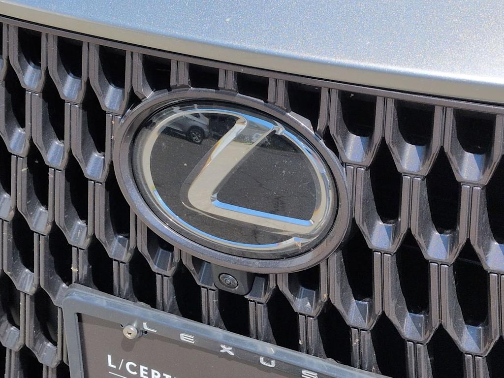 Thumbnail: 2026 Lexus ES - 9