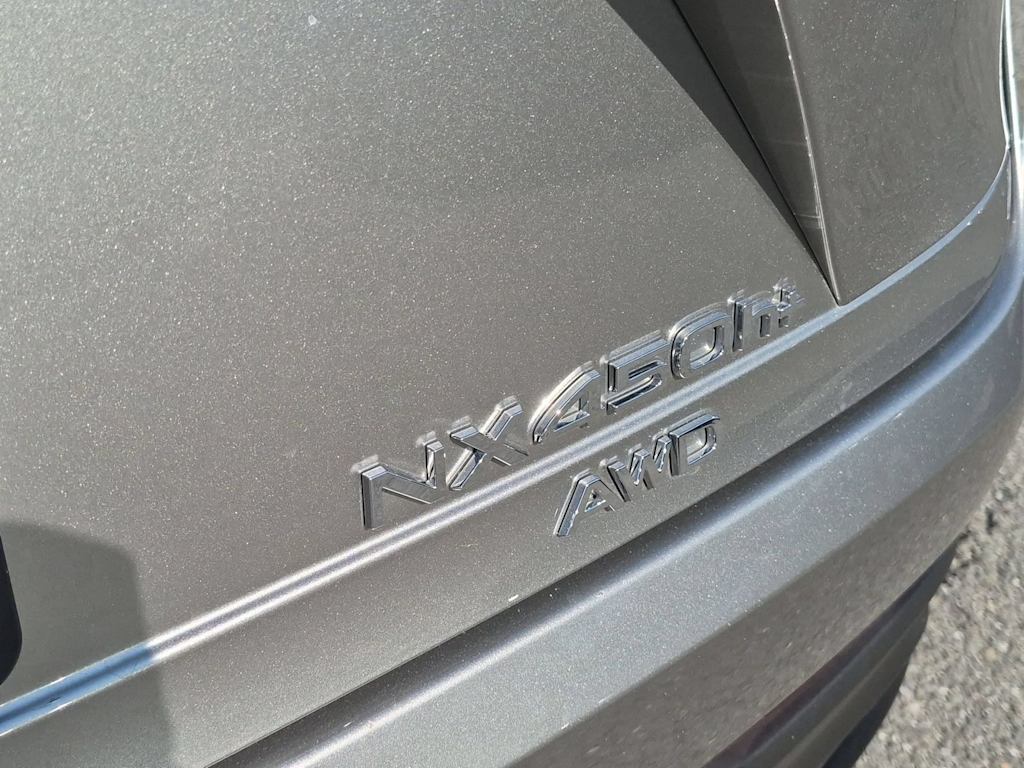 Thumbnail: 2026 Lexus ES - 26