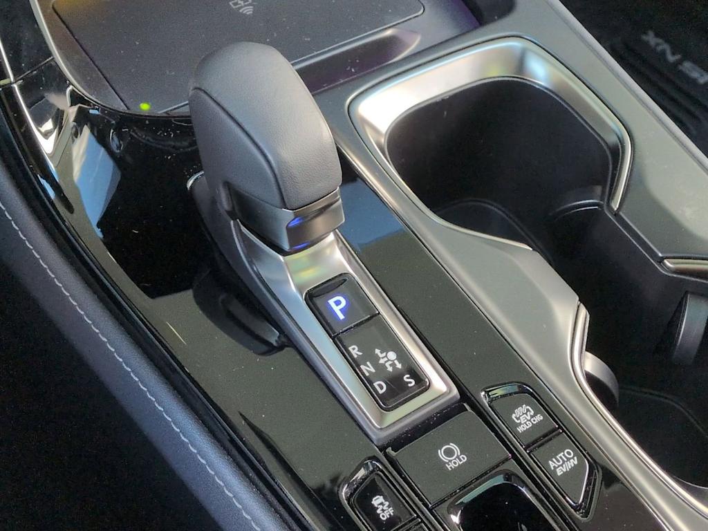 Thumbnail: 2025 Lexus ES - 17