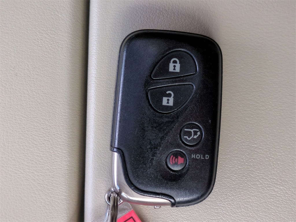 Thumbnail: 2013 Lexus LX - 18
