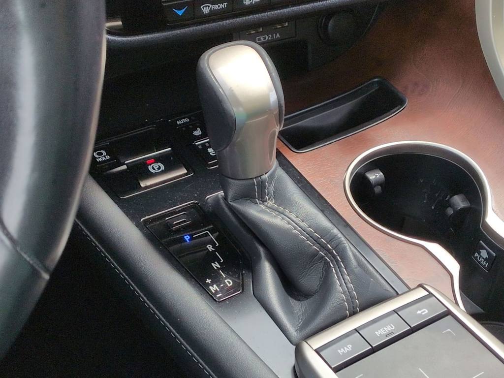 Thumbnail: 2020 Lexus RX - 39