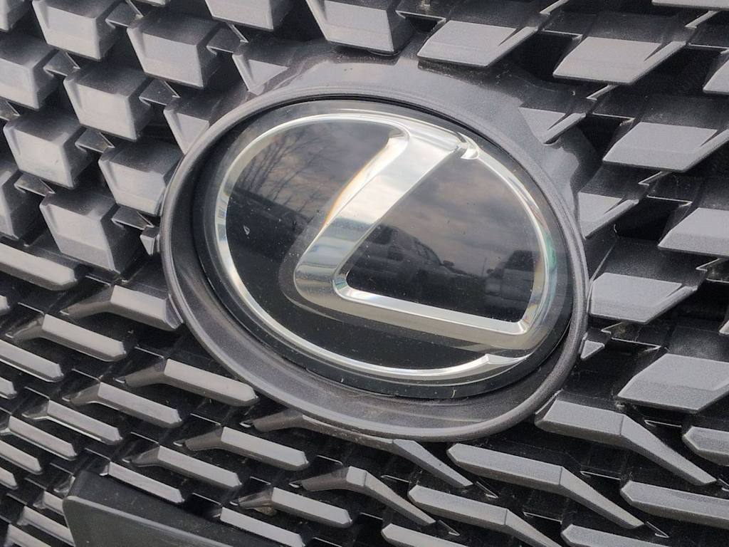 Thumbnail: 2020 Lexus RX - 7