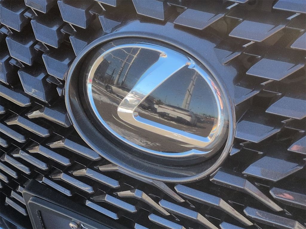 Thumbnail: 2021 Lexus RX - 8